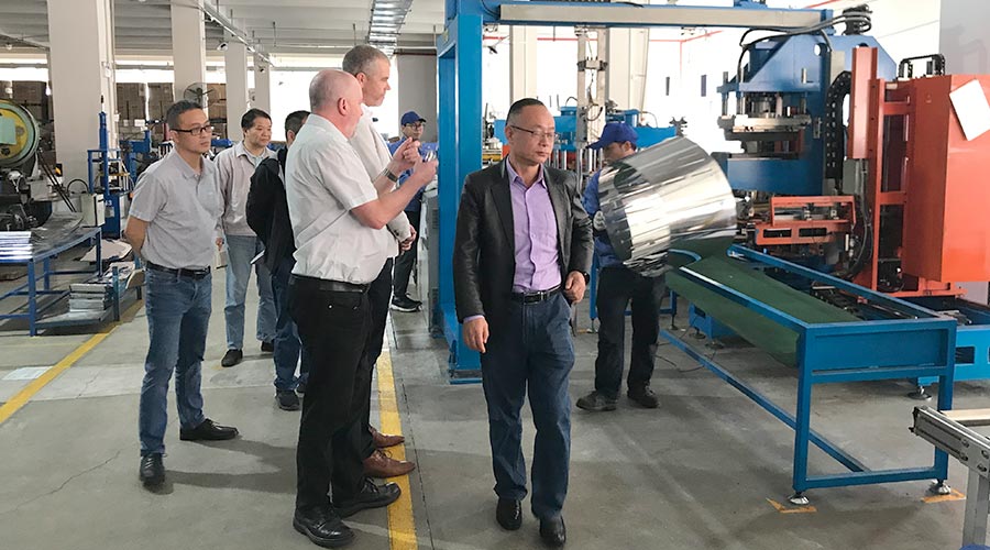 三年疫情后首訪(fǎng)！英國客戶(hù)Buyitdirec蒞臨金環(huán)電器視察