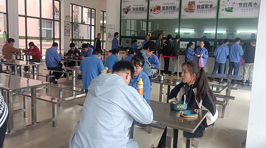 關(guān)愛(ài)員工后勤，護航生產(chǎn)任務(wù)