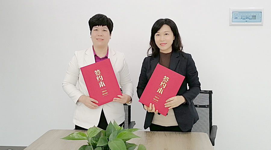 金環(huán)電器與華企智創(chuàng  )合作簽約！新增抖音等線(xiàn)上營(yíng)銷(xiāo)渠道