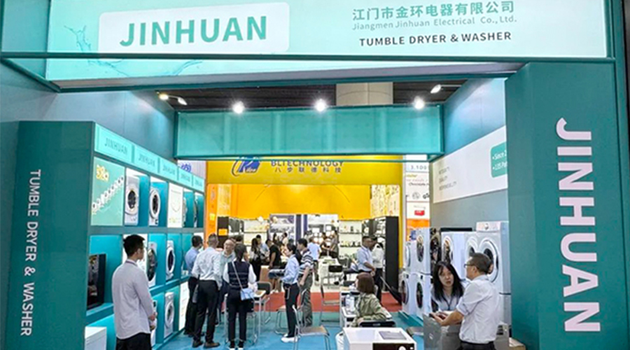 廣交會(huì )第一天！金環(huán)電器吸引世界各地客戶(hù)駐足參觀(guān)交流