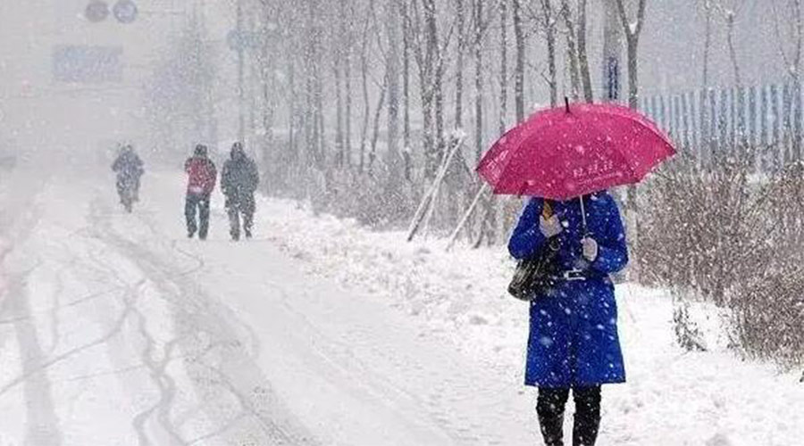 北方雨雪天上線(xiàn)！雨雪天使用衣物烘干機烘衣的好處
