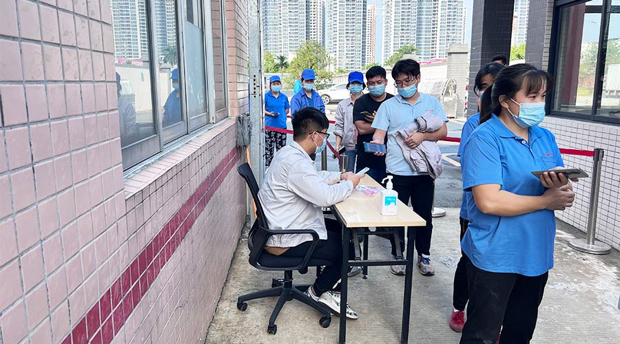 迅速防疫！金環(huán)電器積極配合醫護人員上門(mén)測核酸！