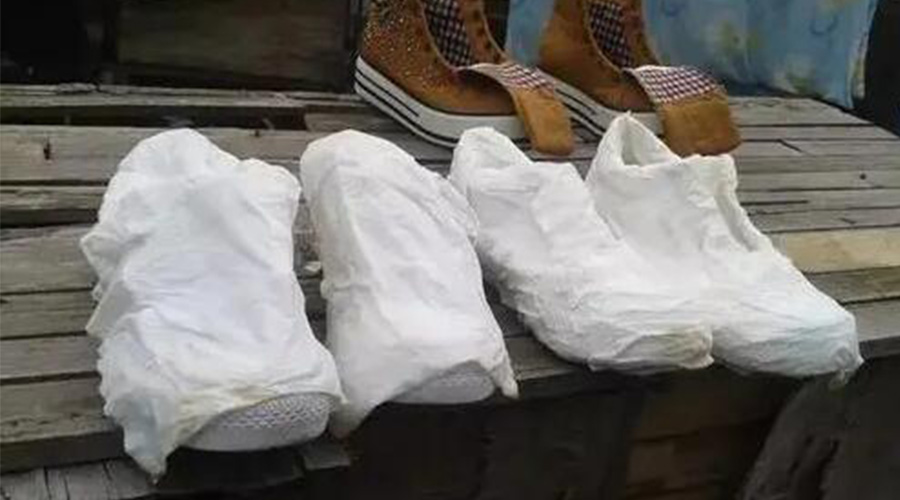 白鞋洗完如何防止變黃？衣物烘干機來(lái)拯救！