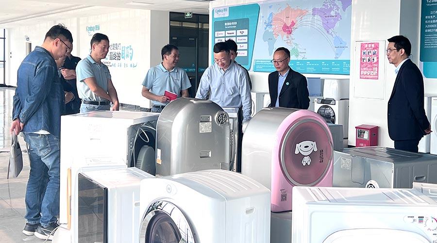 深交流 促發(fā)展！電器制造商美菱親臨金環(huán)電器參觀(guān)指導