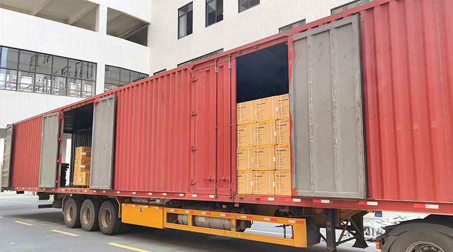 使命必達！高效完成國內知名品牌客戶(hù)迷你洗衣機裝柜發(fā)貨