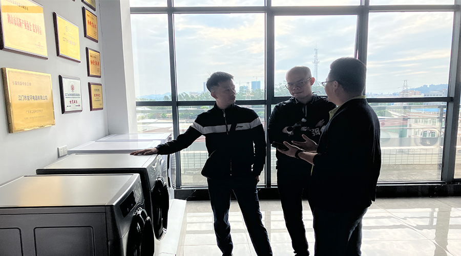 廣交會(huì )熱度延續，金環(huán)電器再迎考察團