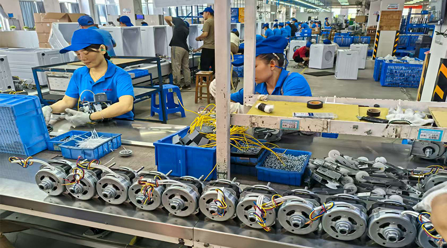 選擇靈活定制的合作伙伴，而非僅僅是制造商