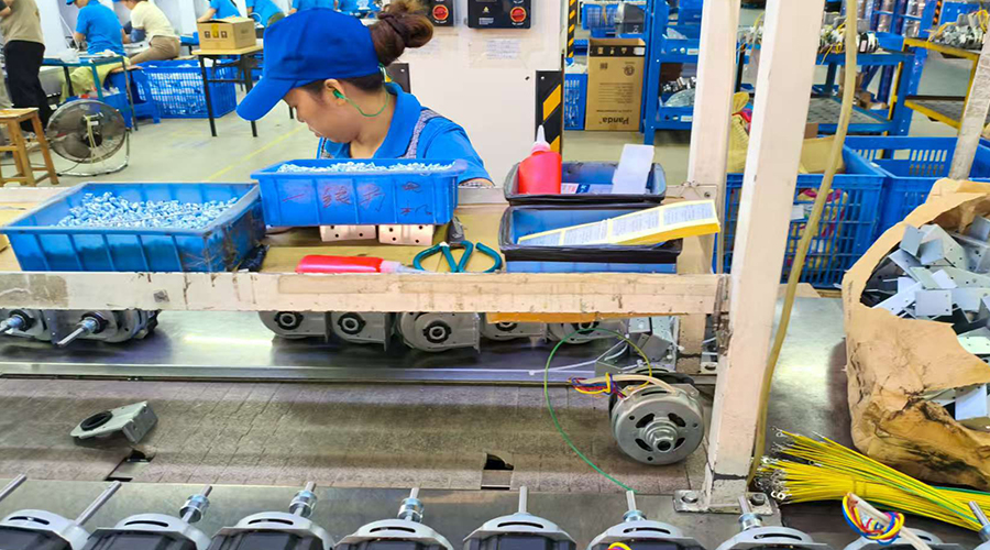 品牌商選擇代工廠(chǎng)：價(jià)格優(yōu)先還是品質(zhì)為王？